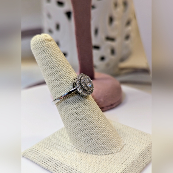 Brilliant Cut CZs set in 18K White Gold over Titanium - Picture 10 of 15